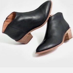 Madewell Justine Western Pointy Toe Ankle Boots - Black Leather - 5.5